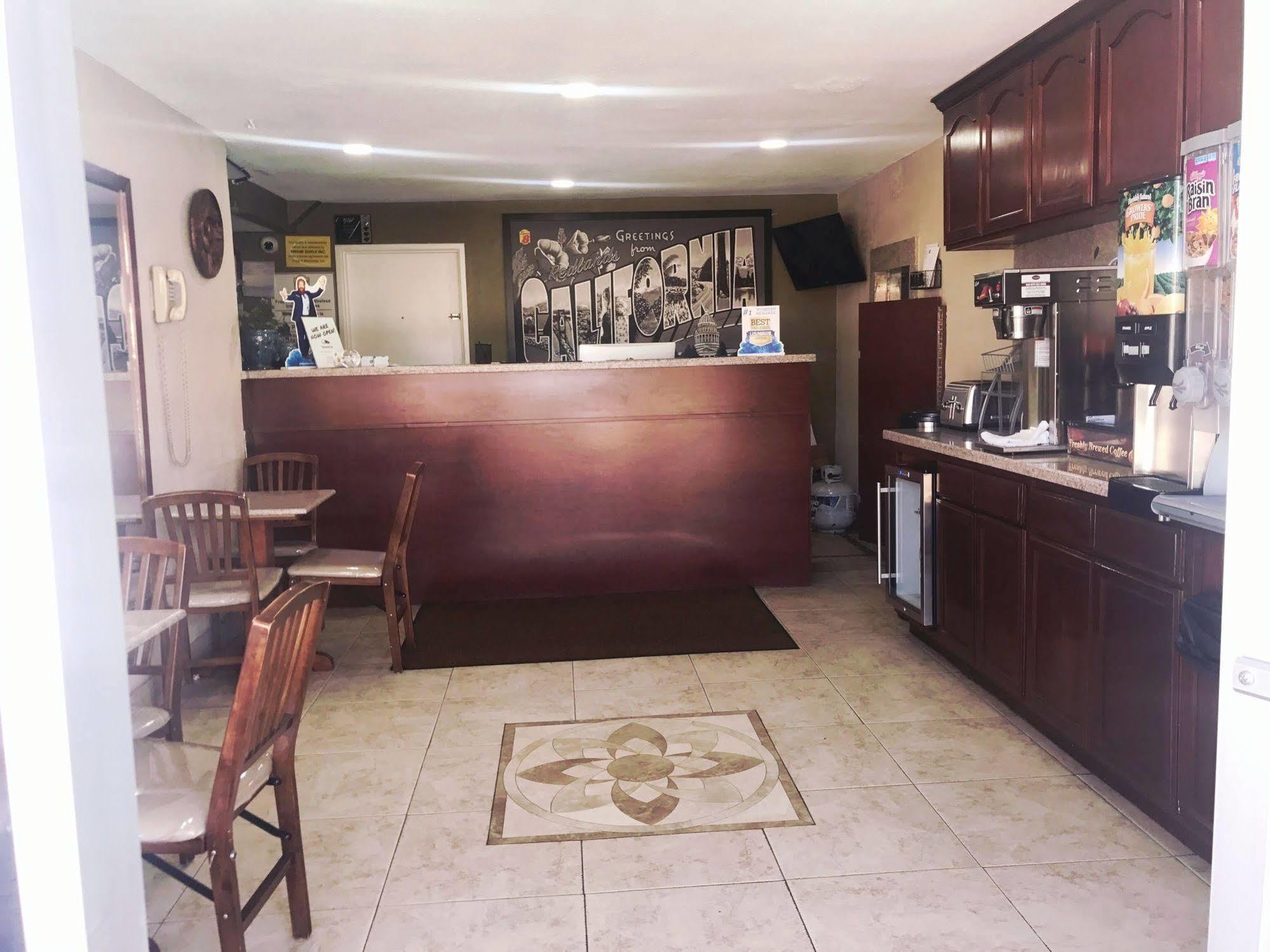 Motel Super 8 By Wyndham Redlands/San Bernardino Esterno foto